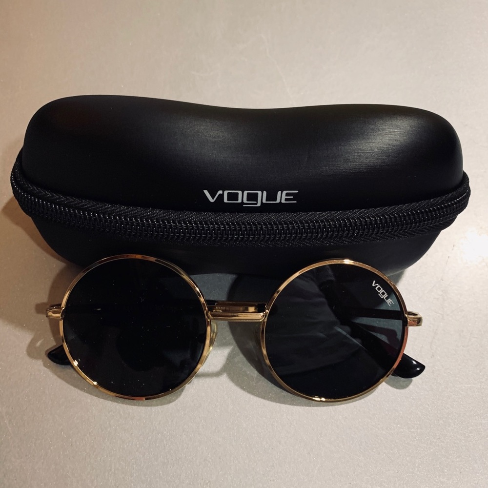 VOGUE Sunglasses